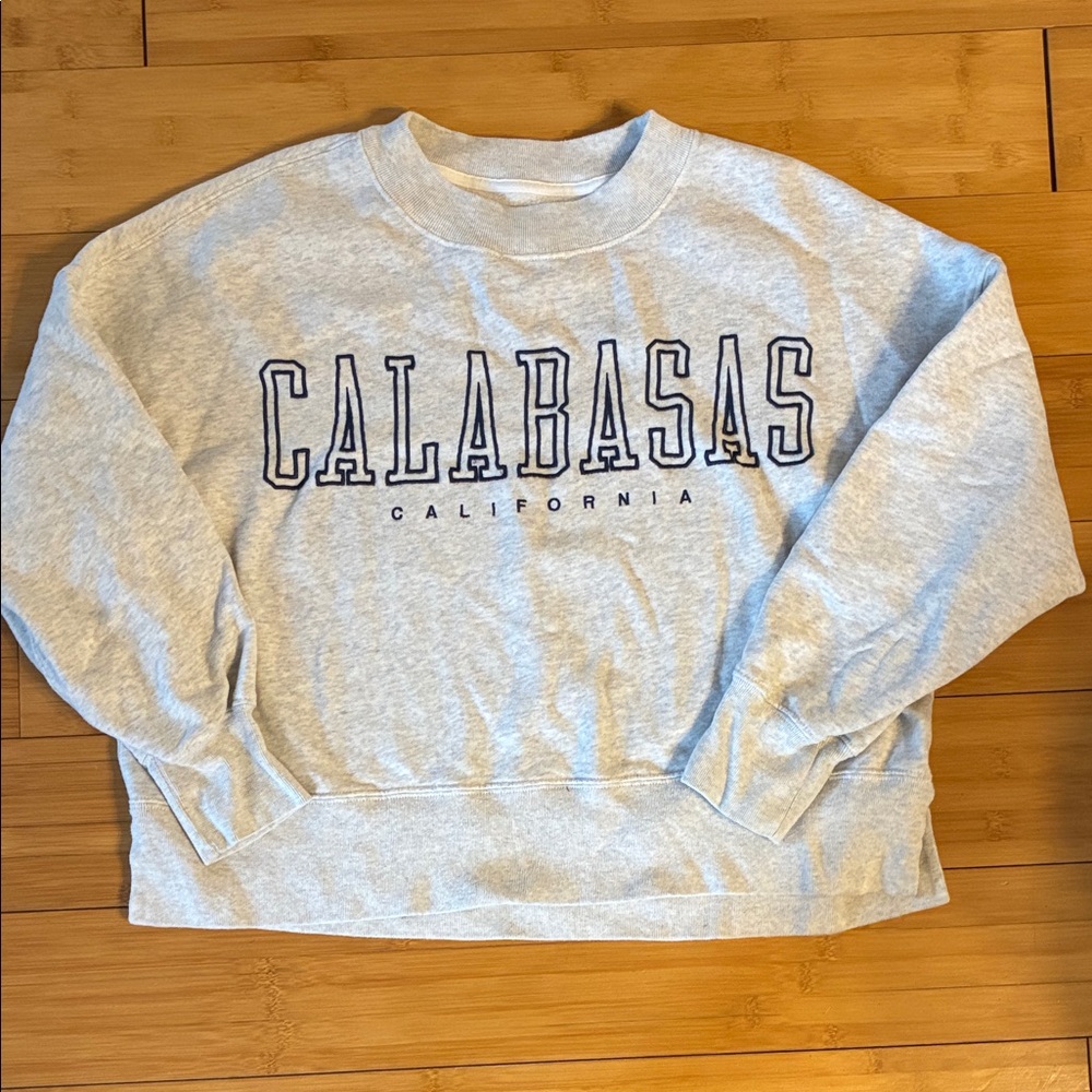 Abercrombie & Fitch Calabasas California Crewneck Sweatshirt - Light Gray